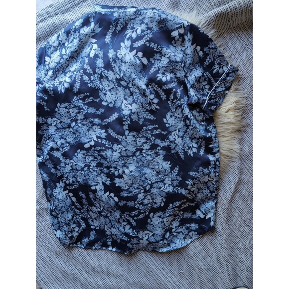 Cabernet by Sleep Sense Satin Floral Short Sleeve Notch Collar Capri Pajama Set - Picture 10 of 16